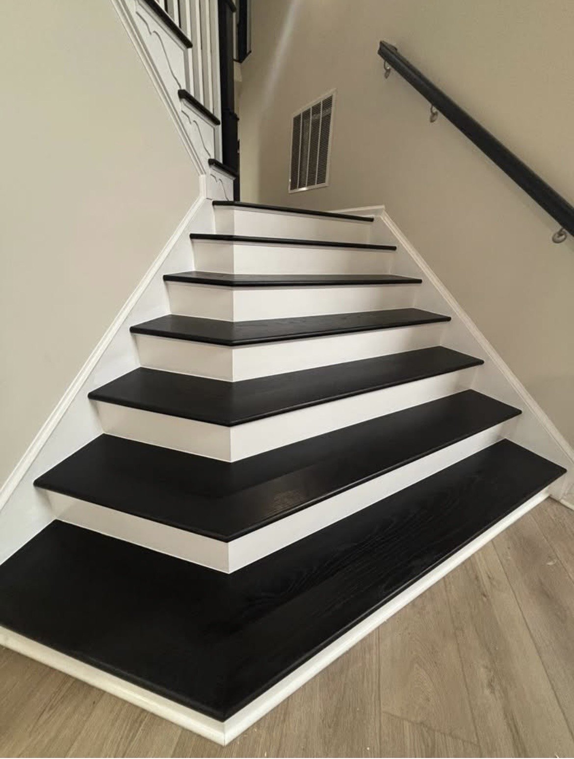 Black and white stairs project
